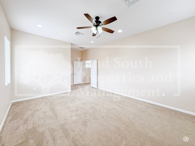 Building Photo - 1762 Altavista Cir