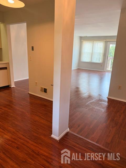 Building Photo - 122 Concordia Cir