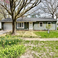 Building Photo - 602 Dogwood Dr