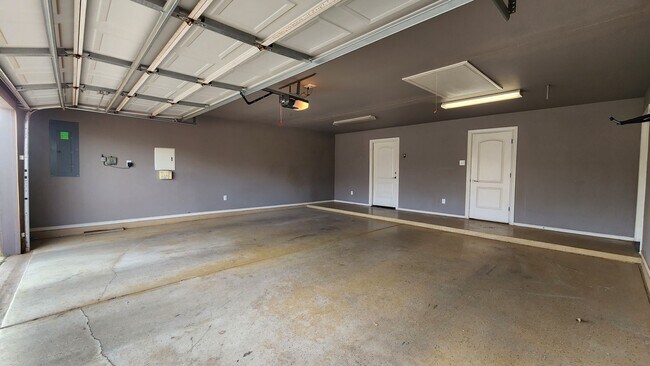 Building Photo - 4105 124th St