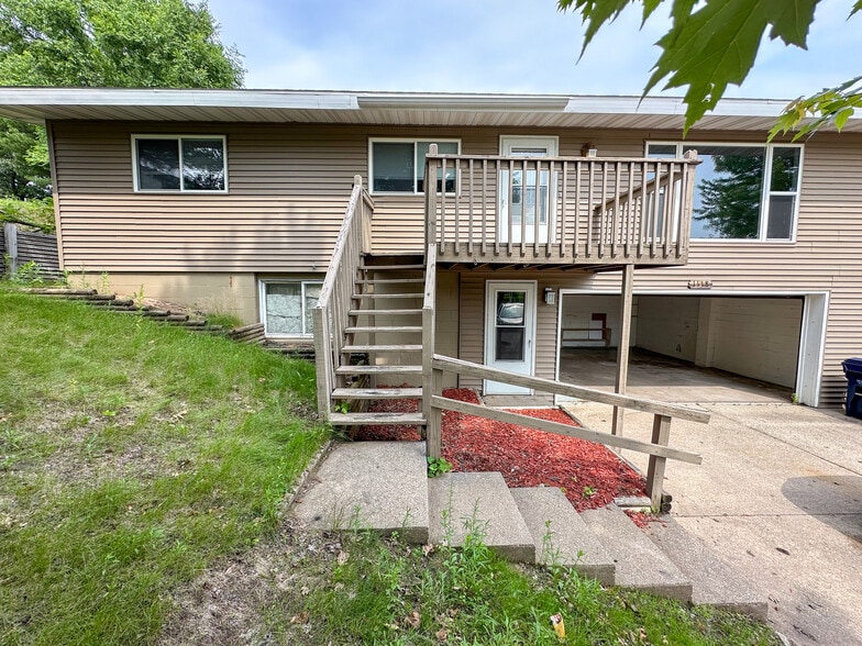 Building Photo - 1118 Stuhr Ct