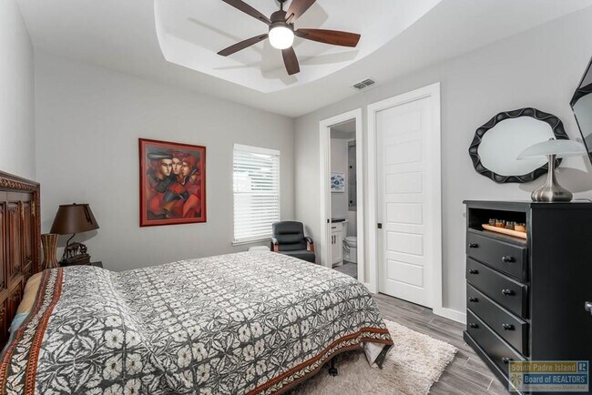 Building Photo - 86 Torrey Pines Dr