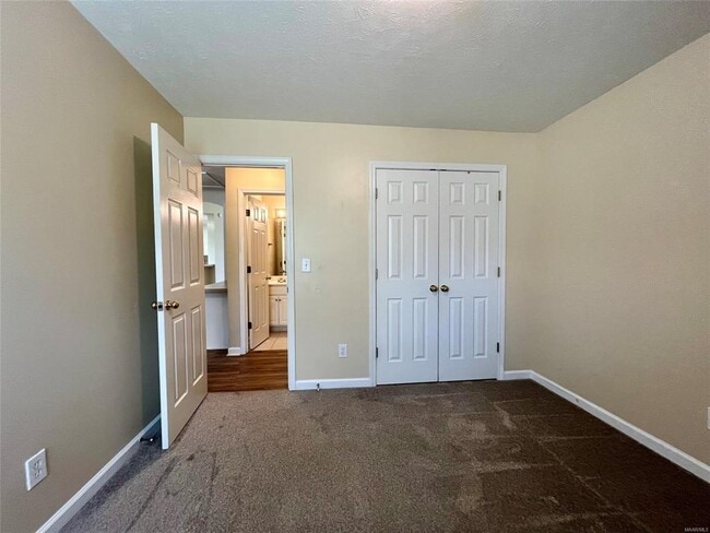 Building Photo - 8901 Ashland Park Pl