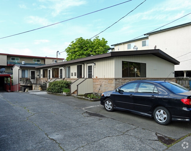 Building Photo - Ballard 6 Apartments