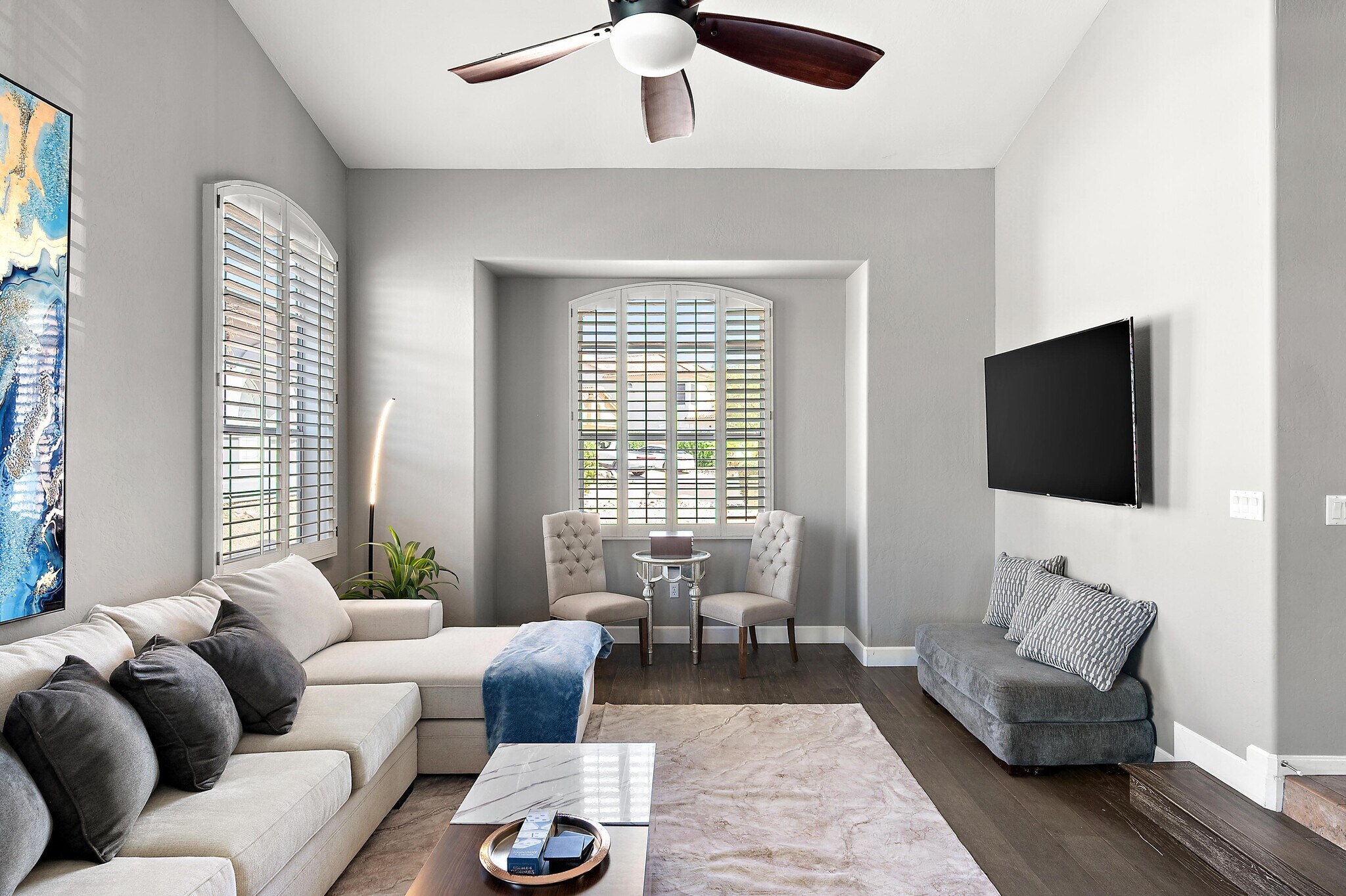 Building Photo - 13010 E Shangri La Rd