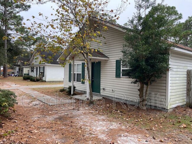 Building Photo - 404 Beasley Rd