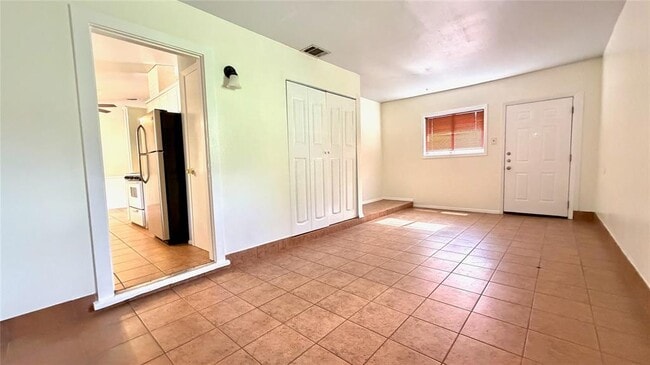 Building Photo - 5213 Halmark Dr