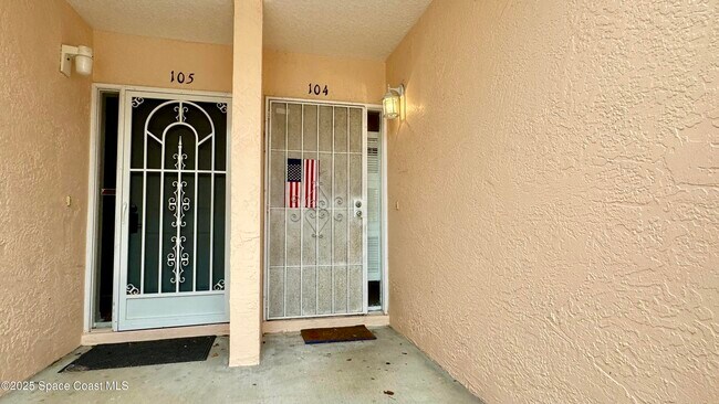 Building Photo - 145 Escambia Ln