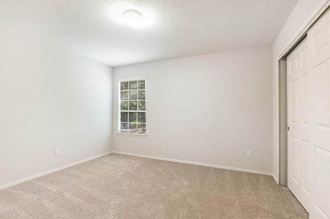 Building Photo - 670 Cullen Blvd
