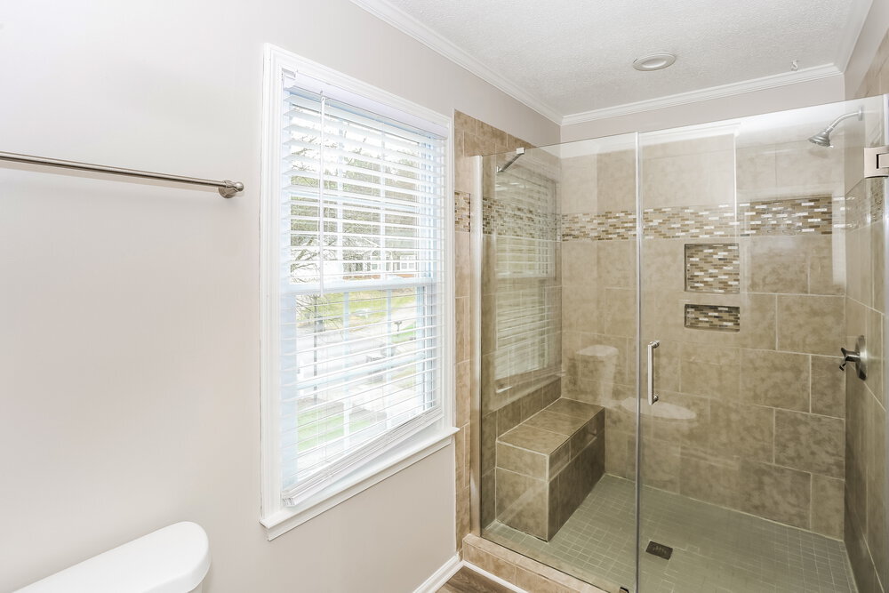 Building Photo - 4110 Woodbury Terrace NW
