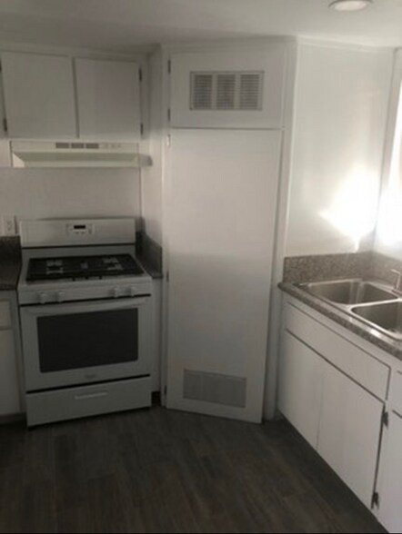 Building Photo - 21645 Powhatan Rd