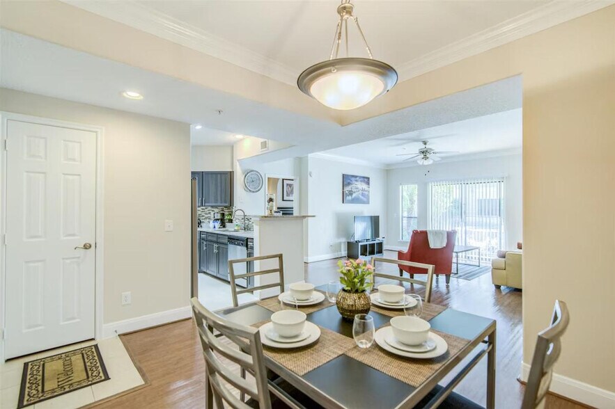 Building Photo - 1980 Post Oak Blvd