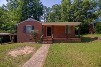 Building Photo - Midtown Brick home