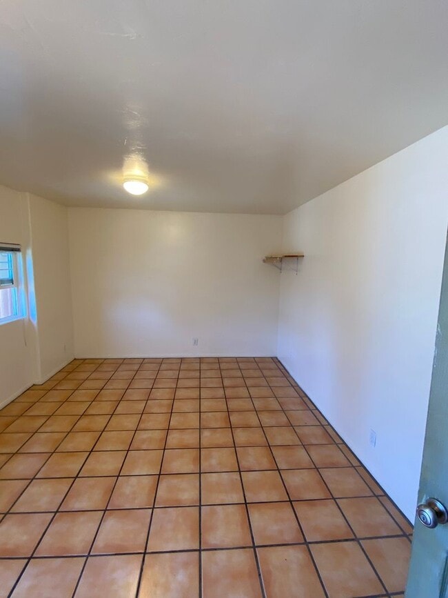 Building Photo - 6636 Del Playa Dr