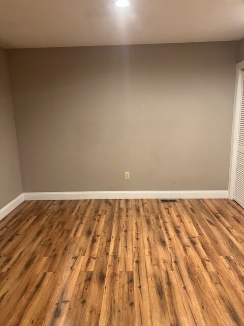 Building Photo - 214 Bridge Street #5