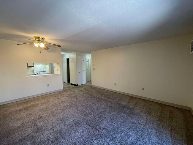 Building Photo - 175 Eastern Ave