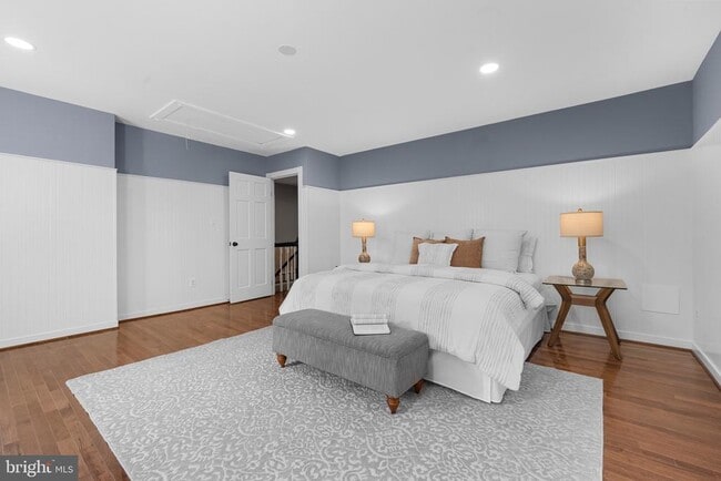 Building Photo - 10429 Headly Ct