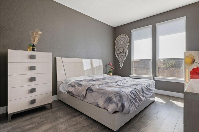 Building Photo - 16404 Horse Trap Ln