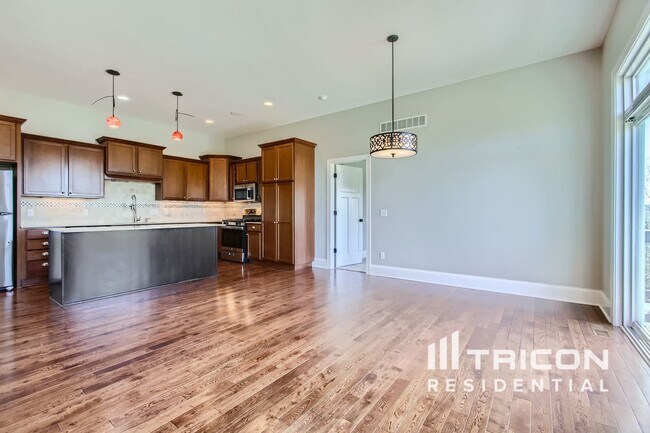 Building Photo - 19280 Castle Ct