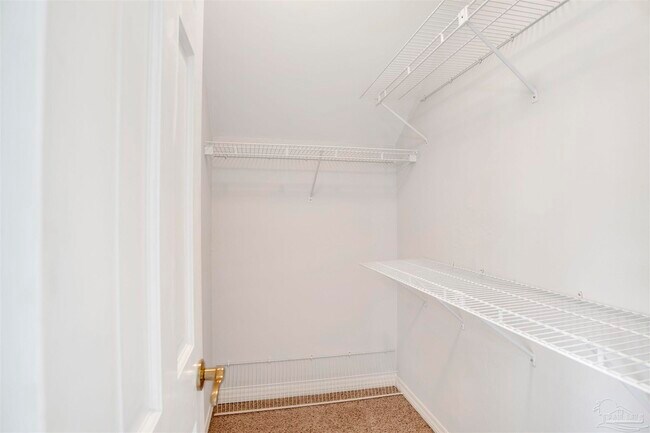 Building Photo - 13414 Valerie Dr