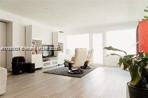 Building Photo - 1005 NW 106th Ave Cir