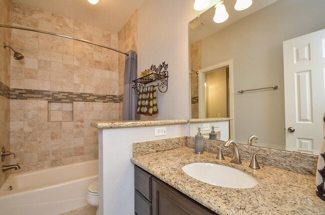 Building Photo - 3222 Twinmont Ln