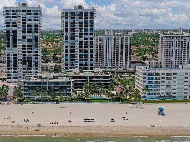 Building Photo - 2101 S Ocean Dr