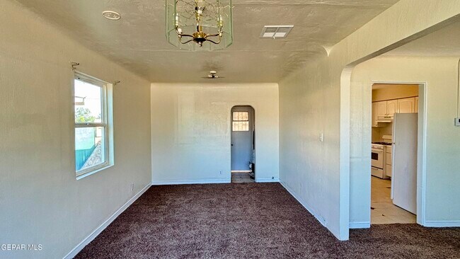 Building Photo - 8033 Carpenter Dr