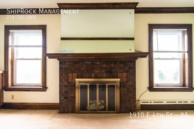 Building Photo - Woodlawn