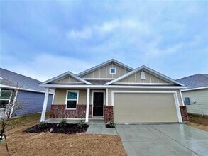 Building Photo - 411 Ashbrook Wy