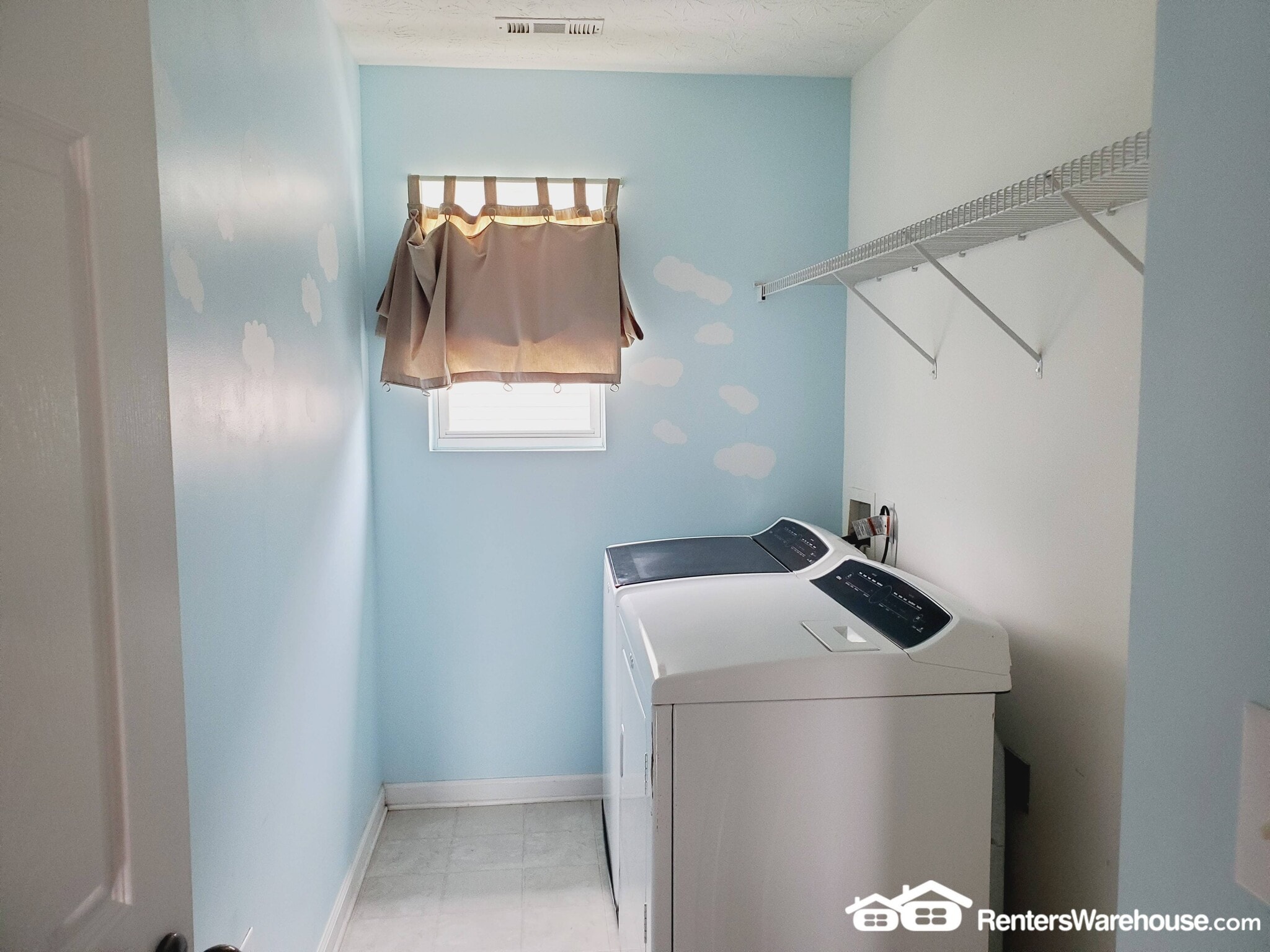 Building Photo - 3934 Cutler Donahoe Way