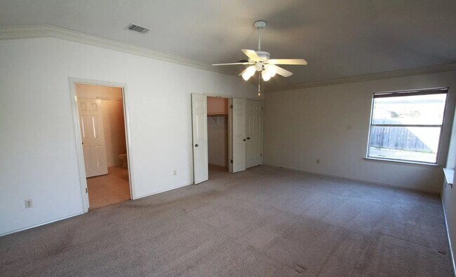 Master bedroom 1 - 3312 Silk Oak Dr