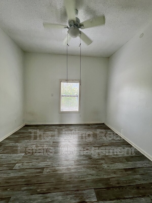 Building Photo - 2824 N 19th St