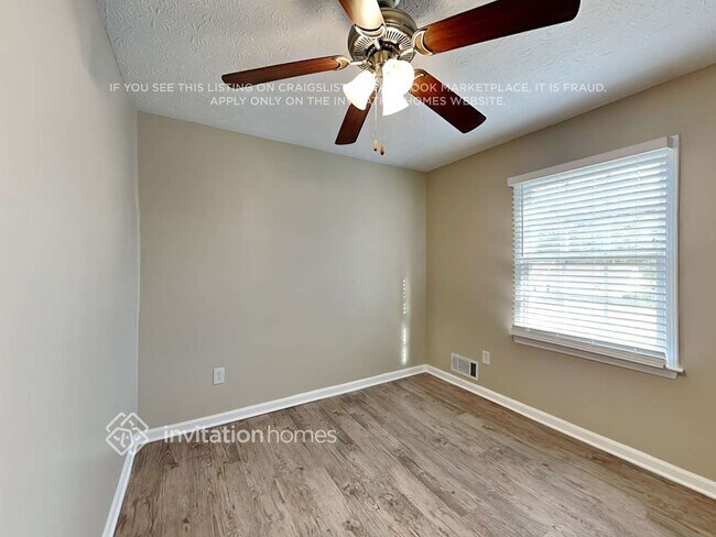 Building Photo - 106 Longview Rd