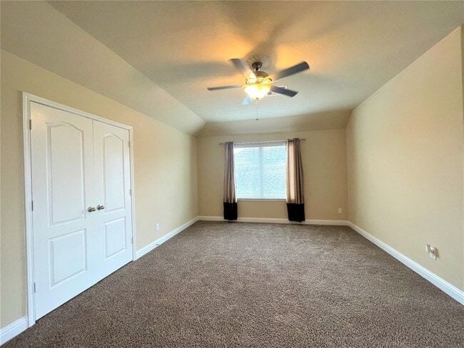 Building Photo - 20747 Redbud Rain Dr