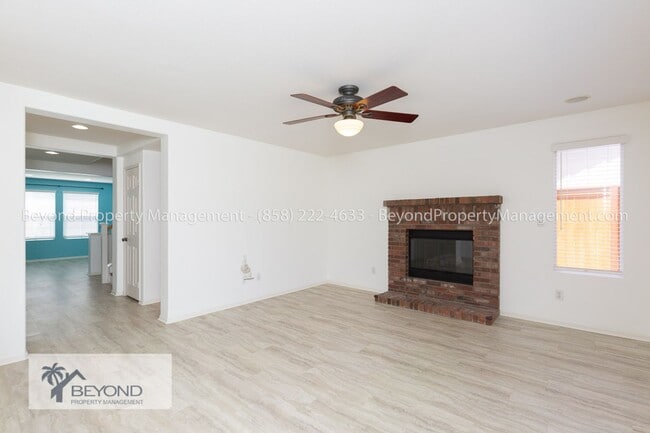 Building Photo - ***SOLAR***GATED ACCESS***2 CAR GARAGE***P...