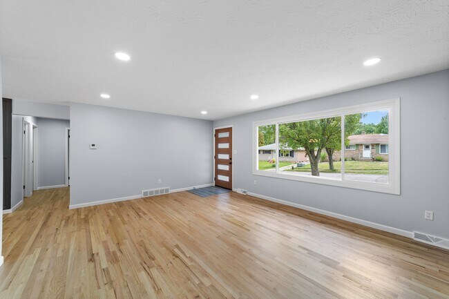 Building Photo - 1200 Eric Ave