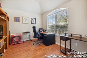 Building Photo - 5018 Italica Rd
