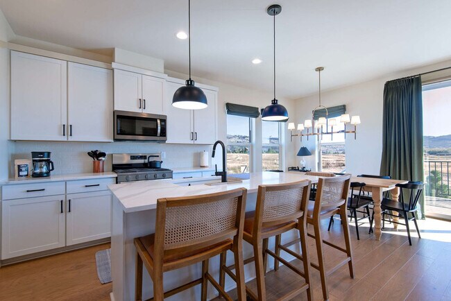 Building Photo - 253 Bald Eagle Dr