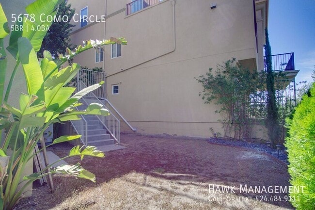 Building Photo - 5678 Como Cir