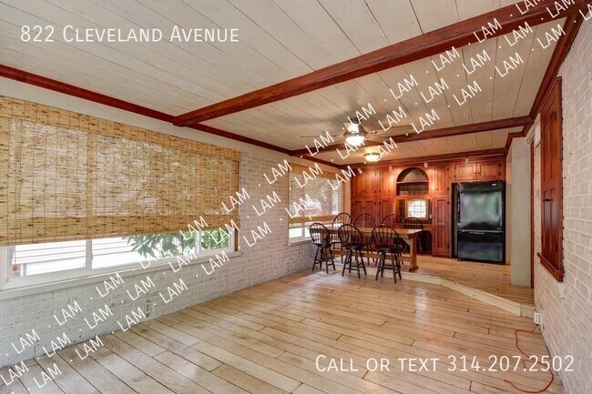 Building Photo - 822 Cleveland Ave