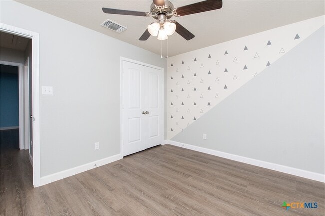 Building Photo - 5114 Dauphin Dr