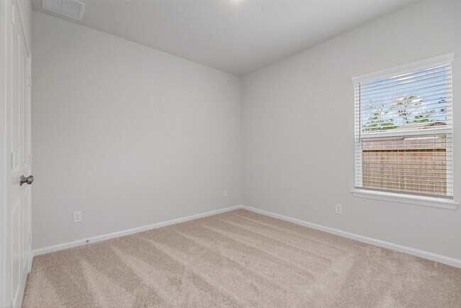 Building Photo - 9552 Caney Trails Rd