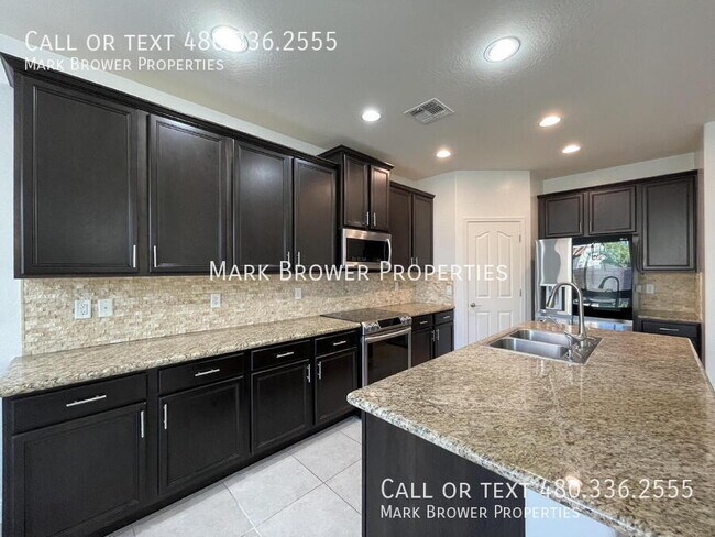 Building Photo - 2226 E Brigadier Dr