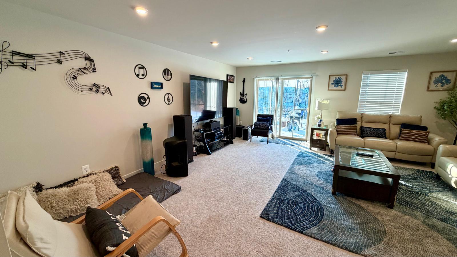 Building Photo - 6032 Goshawk St