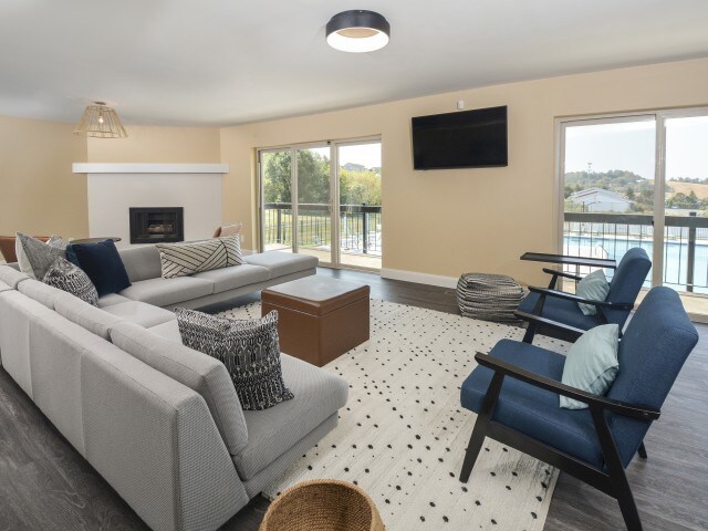 Greenspring Apartment Homes - 100 Bridlewood Way York PA 17402