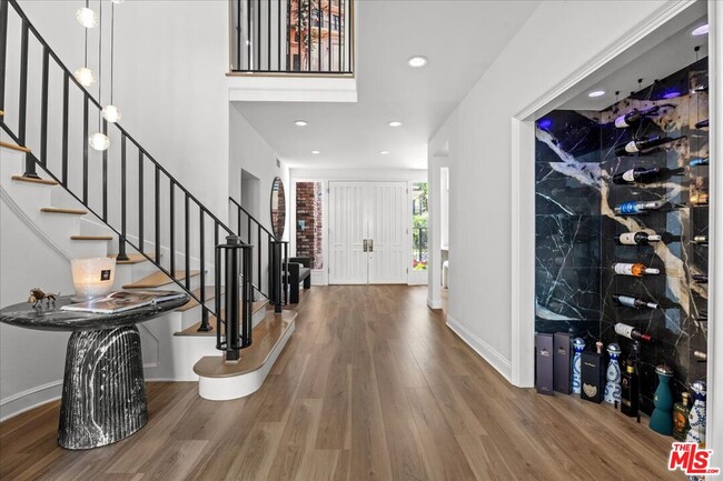 Building Photo - 12303 Ridge Cir