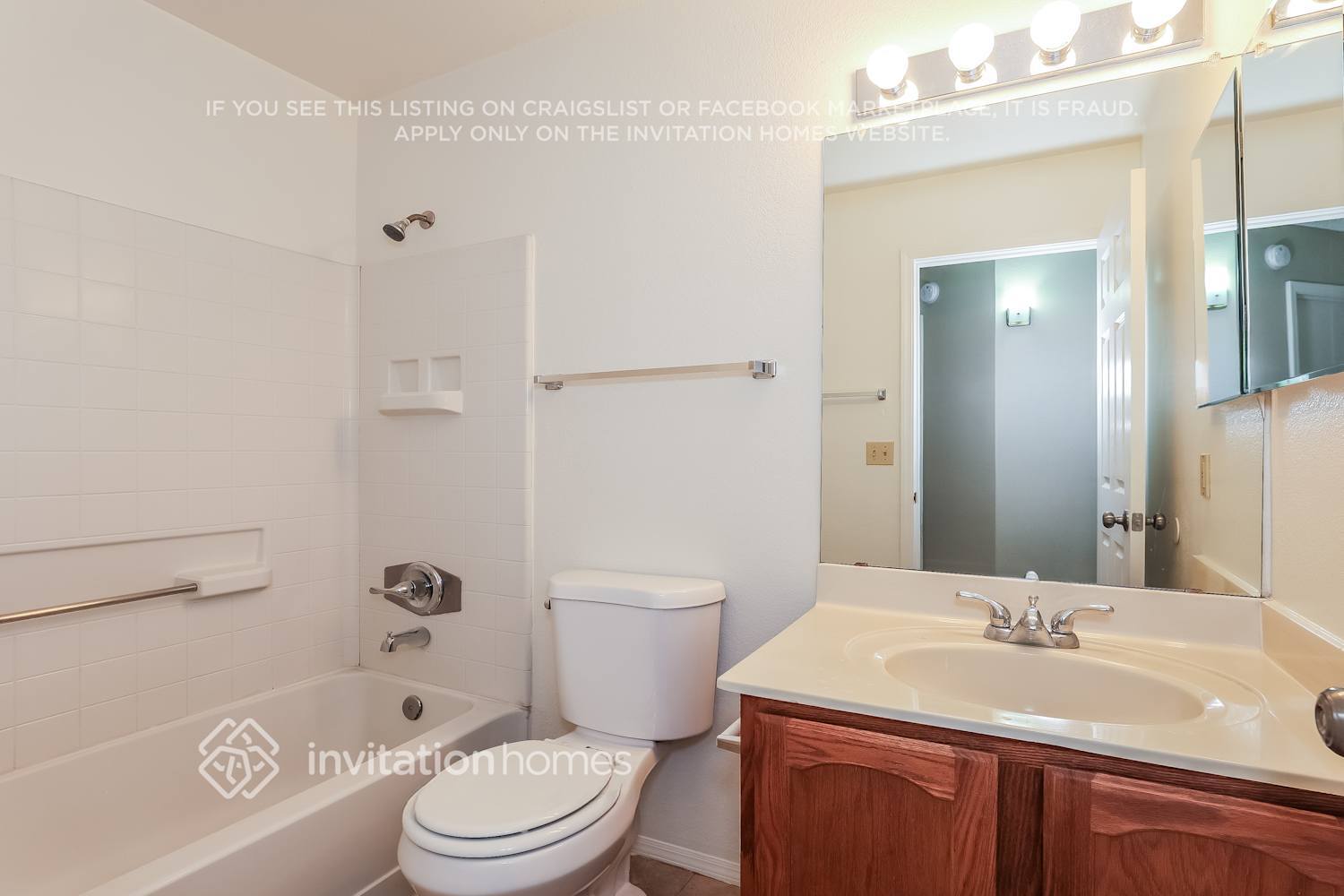 Building Photo - 11564 W Sage Dr