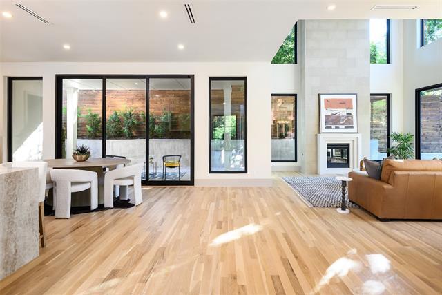 Building Photo - 6984 Santa Barbara Dr