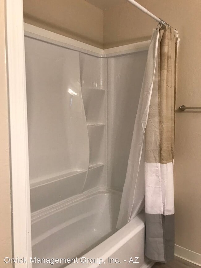 Building Photo - 158 N Sunnyvale Ave